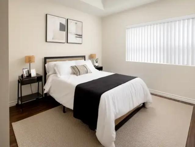 1 Bedroom Apartment Windsor ON 101339261