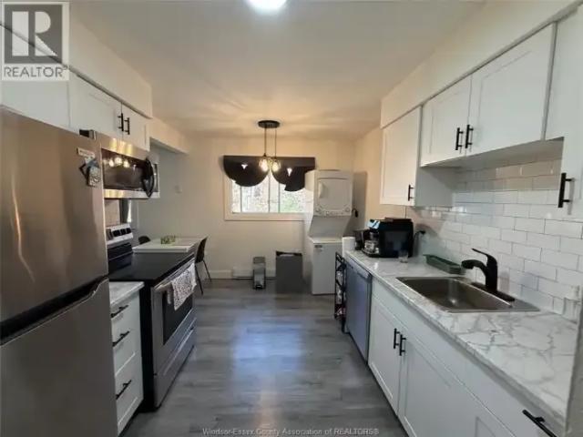 1 Bedroom Apartment Windsor ON 102085935
