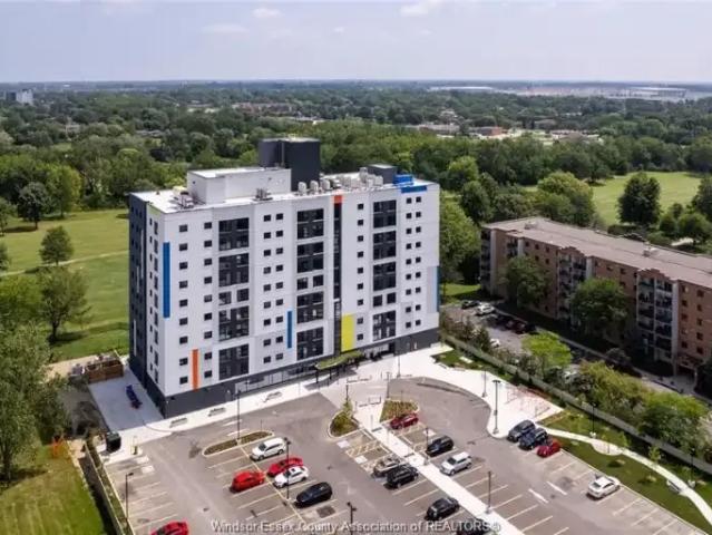 1 Bedroom Apartment Windsor ON 102339286