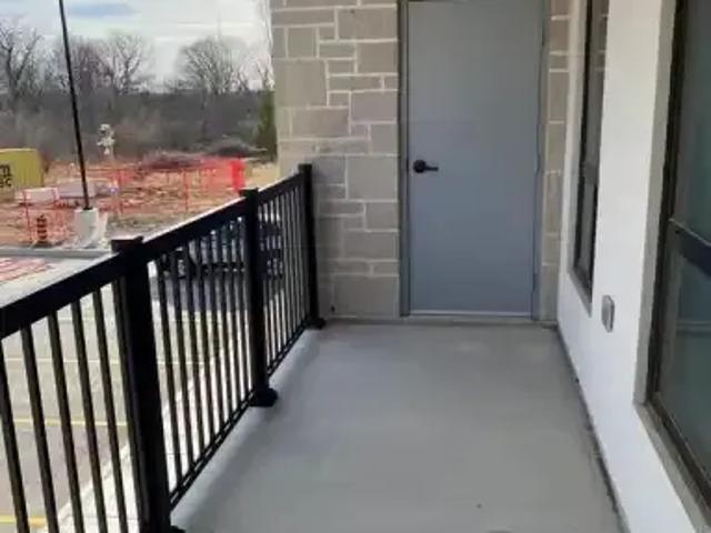 1 Bedroom Apartment Windsor ON 102952250