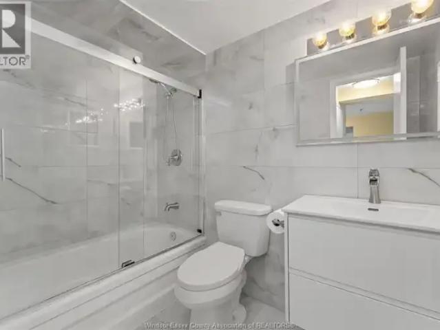 1 Bedroom Apartment Windsor ON LS102339293