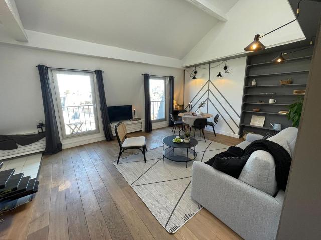 1 bedroom apartment with office in Montparnasse, Paris Amsterdam Apartments for Rent