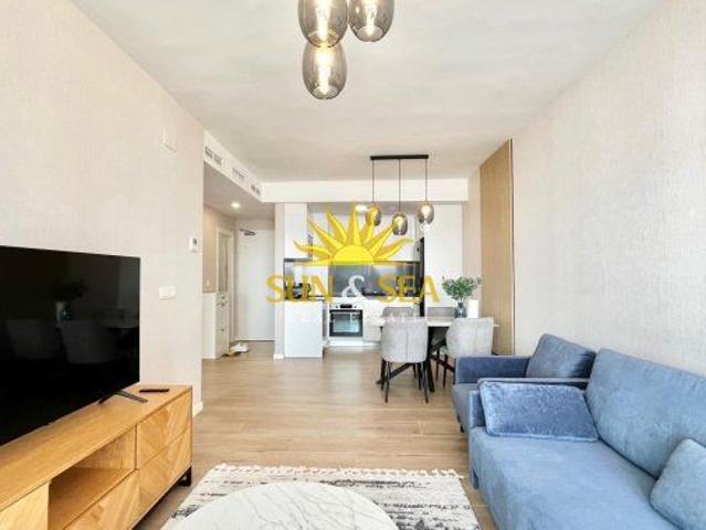 1 BEDROOM APARTMENT WITH SEA VIEWS BENIDORM