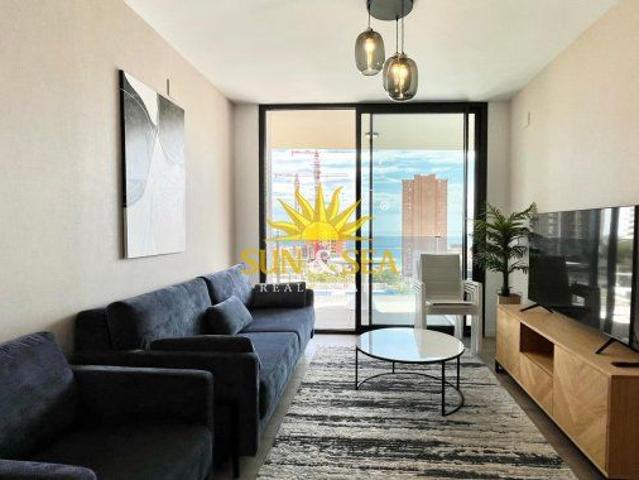 1 BEDROOM APARTMENT WITH SEA VIEWS BENIDORM