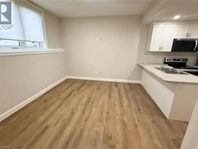 1 Bedroom Apartment Woodstock ON LS101878432