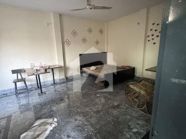 1 Bedroom attached Washroom For Rent Opposite Expo Centre