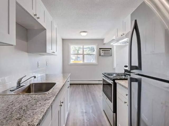 1 Bedroom at Lockhart Manor