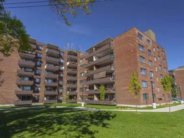 1 Bedroom available at 455 Racine Avenue, Dorval Carrefour Do.