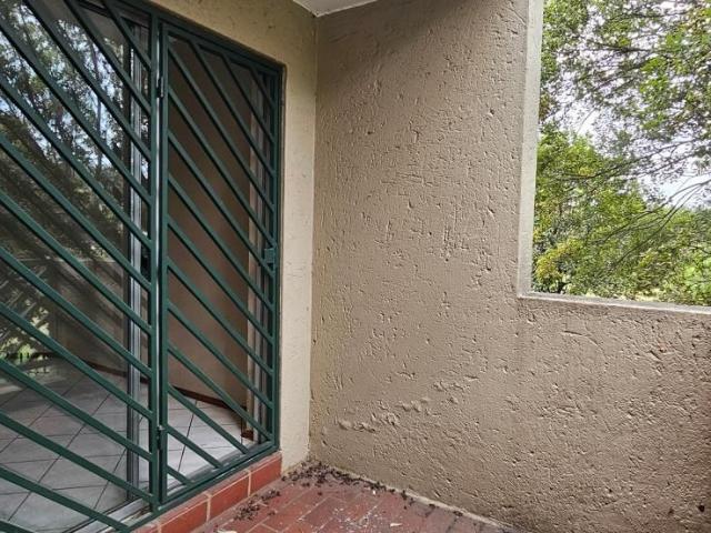1 Bedroom bachelor apartment to rent in Bryanston, Sandton