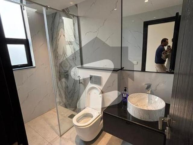 1 Bedroom Brand New Apartment For Rent In Zameen Quadrangle Opposite Lahore Gymkhana Zameen Quadrangle