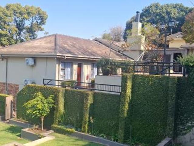 1 Bedroom Garden Cottage in Constantia Park