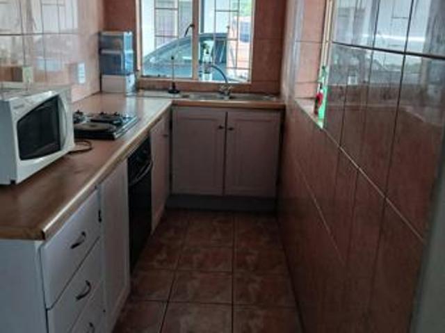 1 Bedroom Garden Cottage in Capital Park
