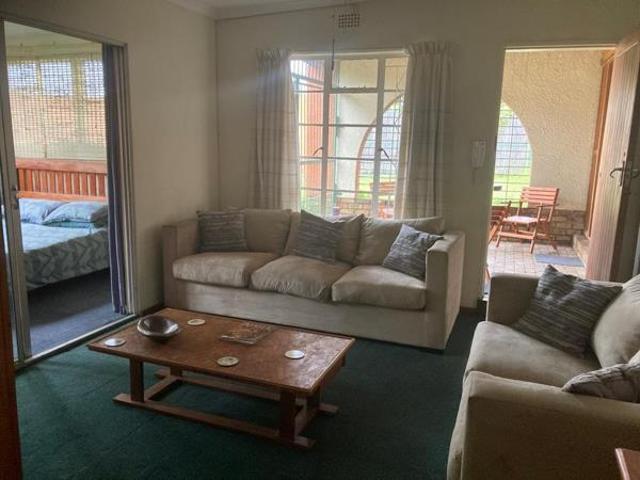 1 Bedroom Garden Cottage in Chartwell