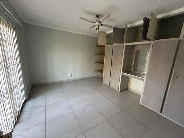 1 Bedroom Garden Cottage in Crestholme