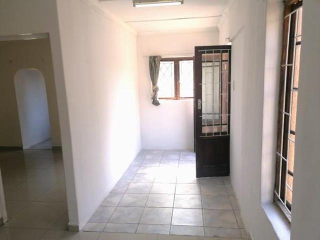 1 Bedroom Garden Cottage in Amanzimtoti