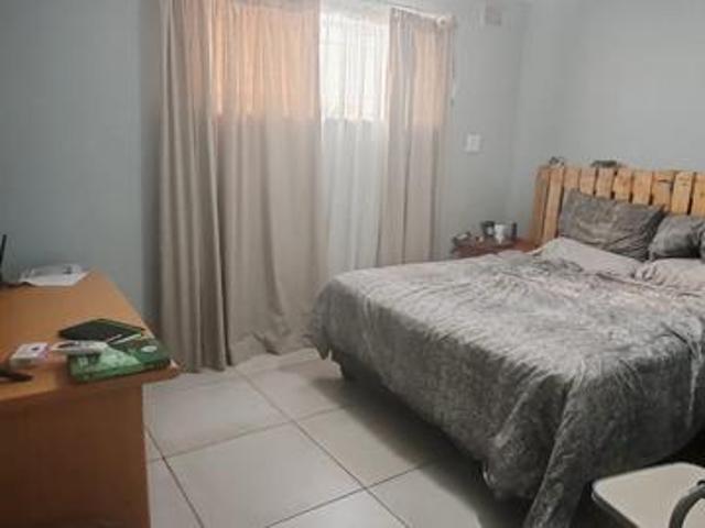 1 Bedroom Garden Cottage in Amanzimtoti