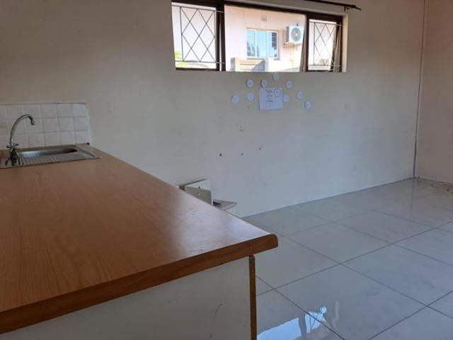 1 Bedroom Garden Cottage in Amanzimtoti