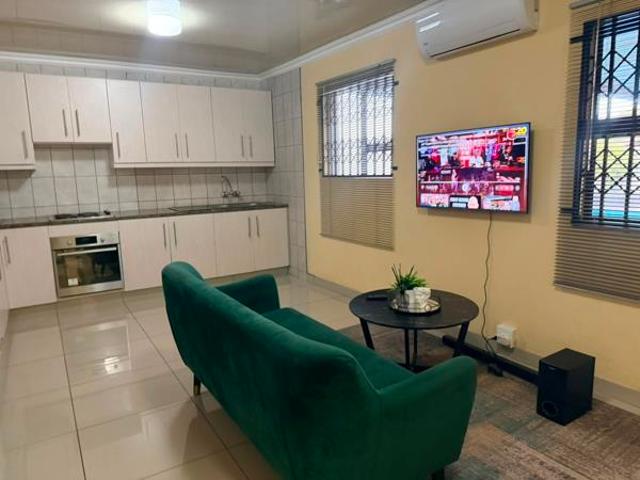 1 Bedroom Garden Cottage in Arboretum