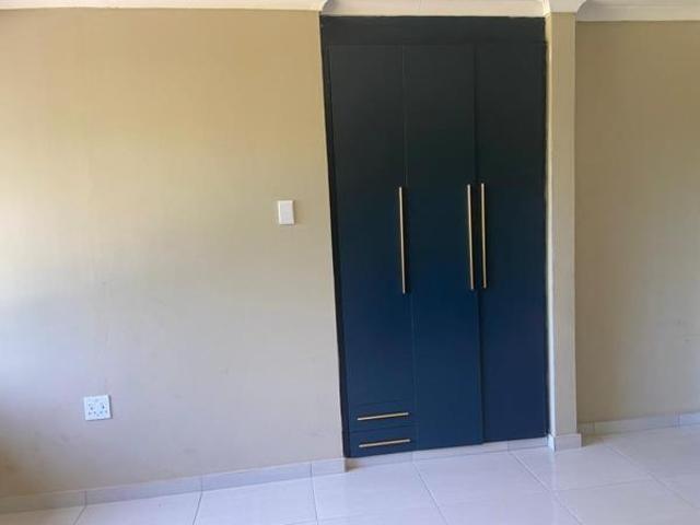 1 Bedroom Garden Cottage in Athlone Park
