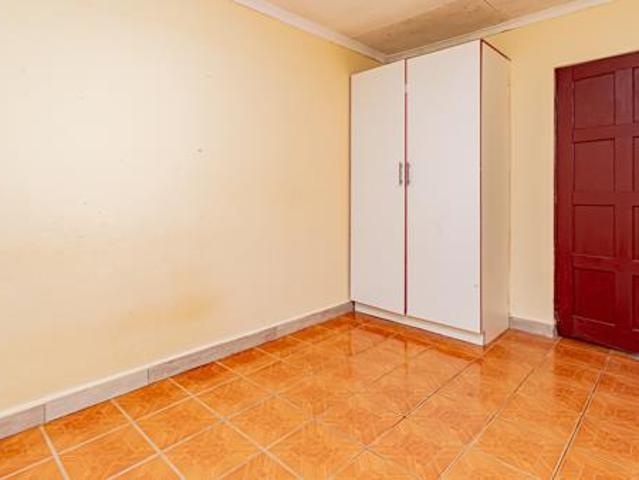 1 Bedroom Garden Cottage in Austin View