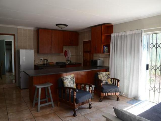 1 Bedroom Garden Cottage in Bayswater