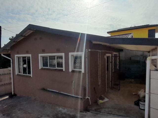 1 Bedroom Garden Cottage in Bluff