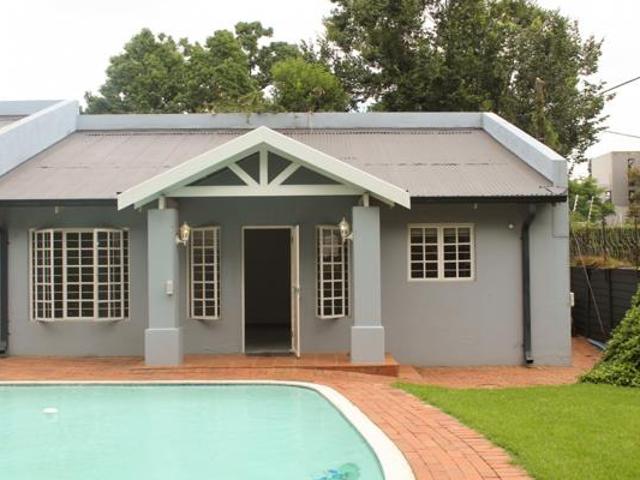 1 Bedroom Garden Cottage in Blairgowrie