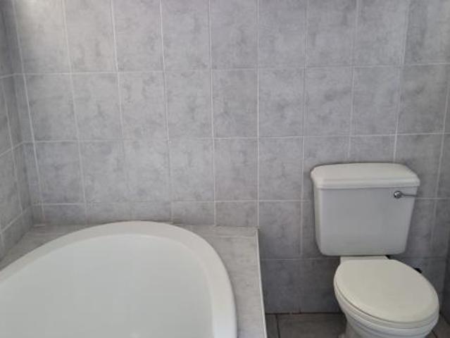 1 Bedroom Garden Cottage in Bridgemeade
