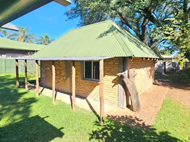 1 Bedroom Garden Cottage in Gezina