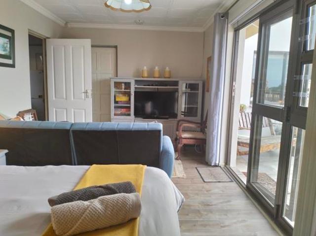 1 Bedroom Garden Cottage in Dana Bay