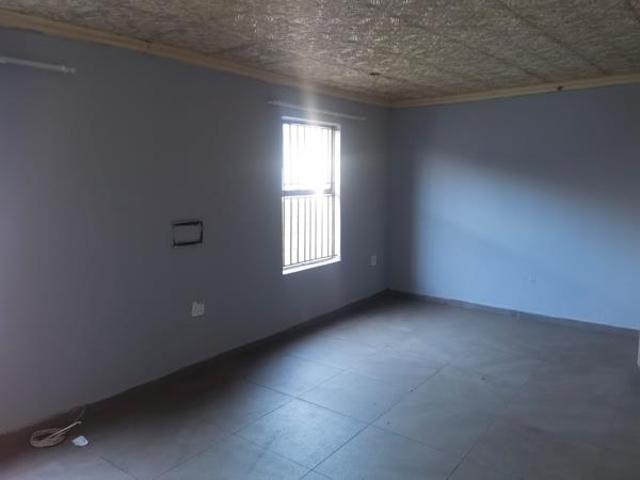 1 Bedroom Garden Cottage in Dhlamini