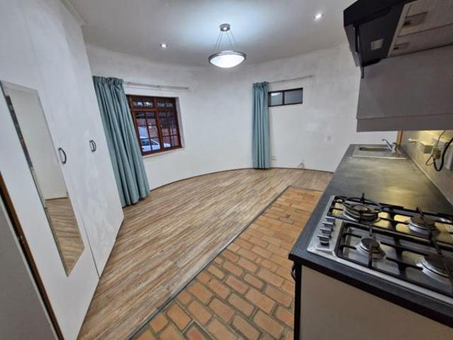 1 Bedroom Garden Cottage in Die Wilgers