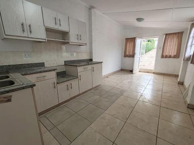 1 Bedroom Garden Cottage in Durban North