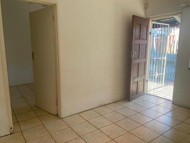 1 Bedroom Garden Cottage in Empangeni Central