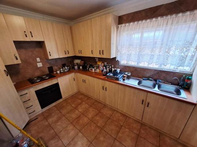 1 Bedroom Garden Cottage in Eloffsdal