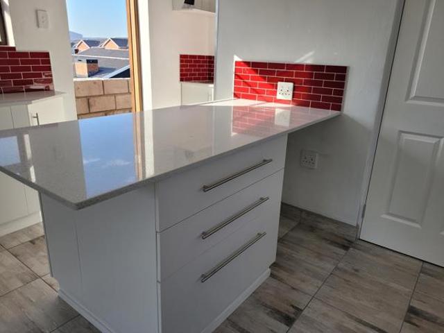 1 Bedroom Garden Cottage in Fairview