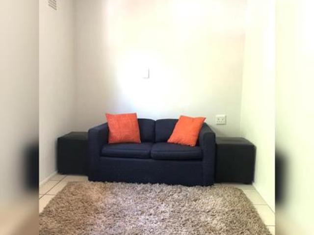 1 Bedroom Garden Cottage in Ferndale