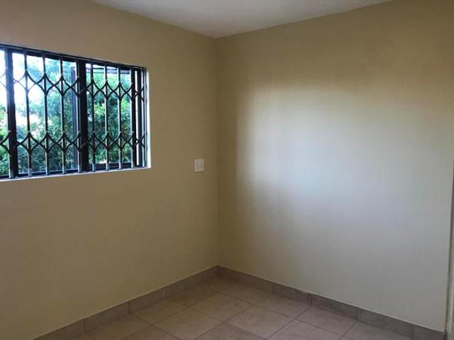 1 Bedroom Garden Cottage in Freeland Park