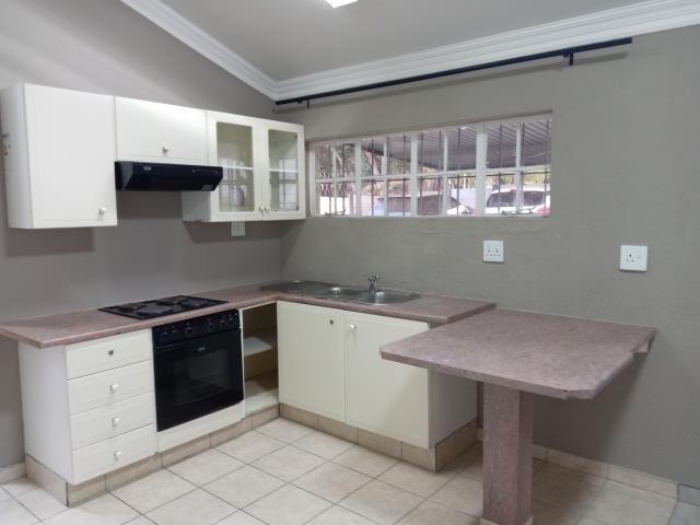 1 Bedroom Garden Cottage in Kelvin
