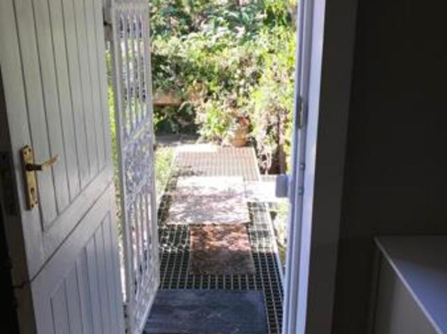 1 Bedroom Garden Cottage in Highlands North