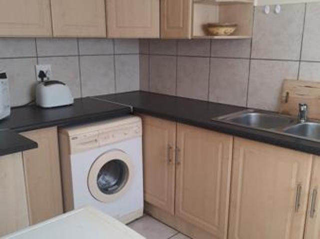 1 Bedroom Garden Cottage in Hillcrest Central