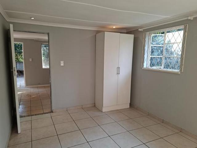 1 Bedroom Garden Cottage in Hillcrest Park