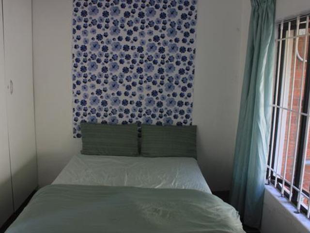 1 Bedroom Garden Cottage in Hillcrest Park