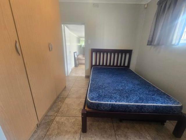 1 Bedroom Garden Cottage in Hurlyvale