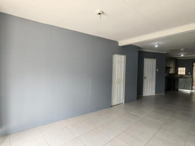 1 Bedroom Garden Cottage in Isandovale