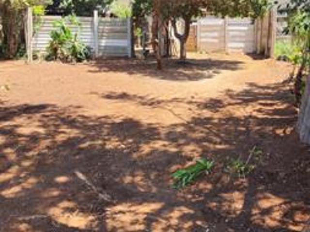 1 Bedroom Garden Cottage in Jatniel