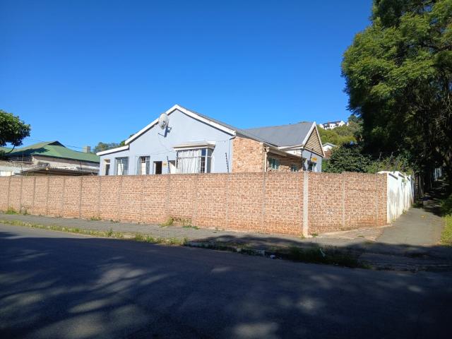 1 Bedroom Garden Cottage in Orange Grove