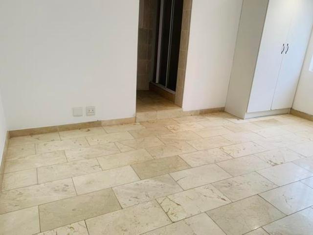 1 Bedroom Garden Cottage in Orange Grove