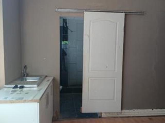 1 Bedroom Garden Cottage in Orange Grove