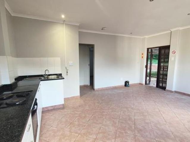 1 Bedroom Garden Cottage in La Lucia